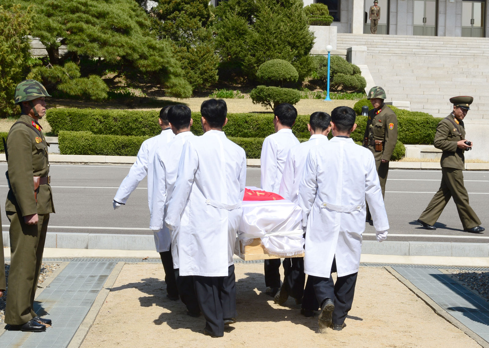 사진이 안보일 때→우측클릭→'사진보기' 클릭, OK. ☞작성: Daum카페: 한국 네티즌본부