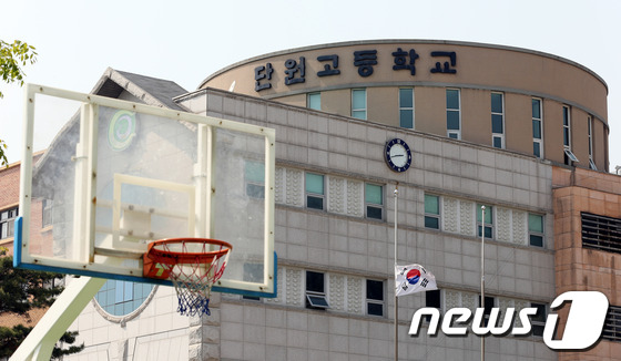 단원교 학생 등교 2일차, 3학년생 대부분 등교