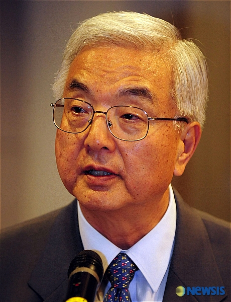 황장엽 망명 지휘한 정종욱 전 주중대사, 인천대 중국학술원 원장 취임