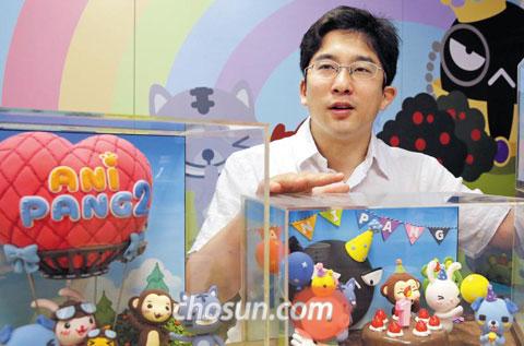 국내에서‘애니팡 신화’를 일궈낸 이정웅 선데이토즈 대표는“철저한 현지화 전략으로 중국을 비롯한 글로벌 시장에서도 애니팡의 성공 모델을 만들어갈 것”이라고 말했다.