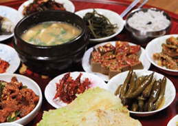 식상한 TV출연 맛집은 그만… 전국 맛마을 10