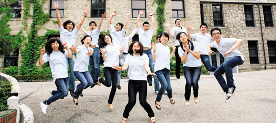 [한양대학교] 동문 28만명 政·財·官·체육계 등 각 분야에서 리더로 활약… 로봇 공학 등 미래 성장 동력 주인공도 양성