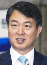 
	강신명 경찰청장 내정자 사진
