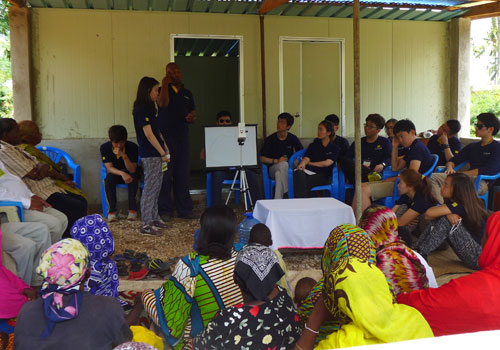 고등학생들이 아프리카 어린이들을 위해 뭉쳤다!