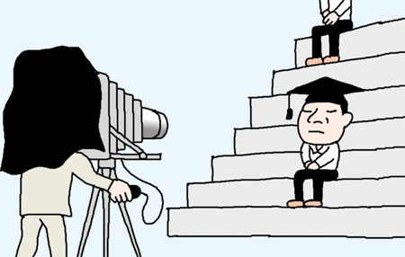 취업難… 졸업사진 안 찍는 大學