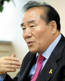 "光州 중학교 중간·기말고사 횟수 줄여나가겠다"