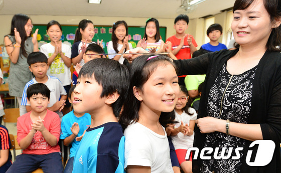 내년부터 초·중·고 '봄·가을 방학' 추진