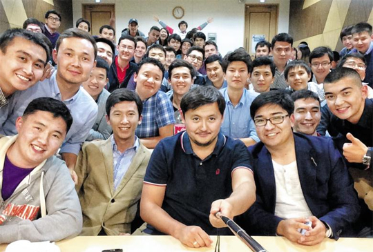 '한강의 기적' 배우러 오는 중앙亞 영재들