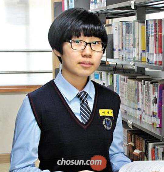 "교내외 활동 통해 쌓은 지식, 면접에 큰 힘 됐어요"