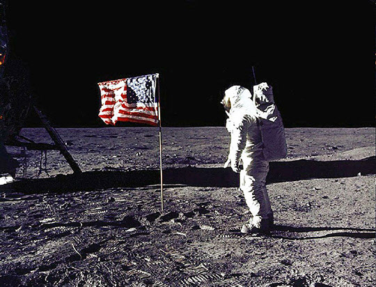1969년 인류역사상 처음 달에 착륙한 아폴로 11호./NASA