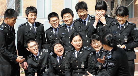 [Why] 취업 보장에 장학금도… 인재 몰리는 군사학과