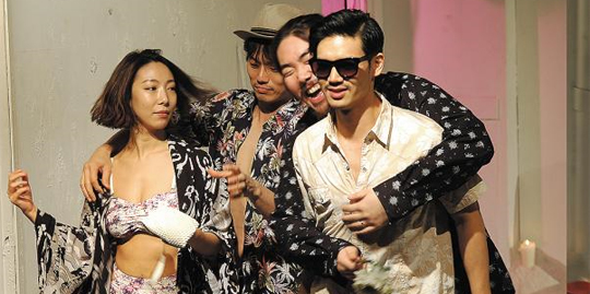 '파더레스' 공연 사진