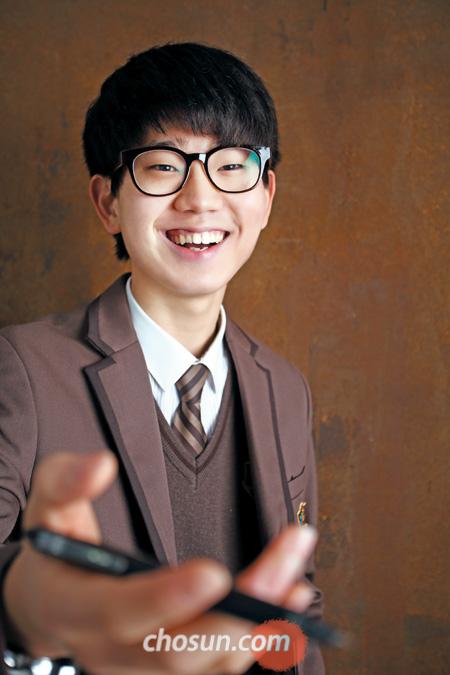 문 닳도록 중국인 교사 찾아… 