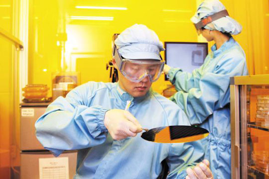 [베스트 공대] 실용성 있는 공학의 국제화 실현 