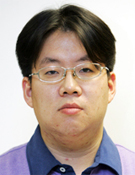 정지섭 국제부 기자 사진