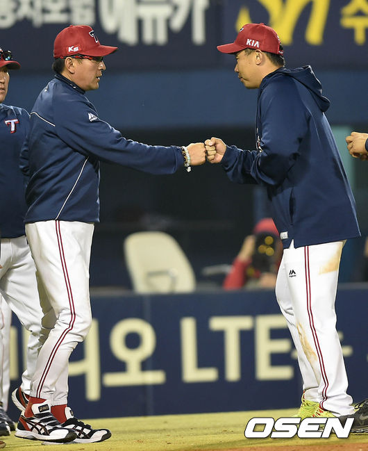 
	��2���¡� �����, �������� ��� �ּ� ���ߴ١�
