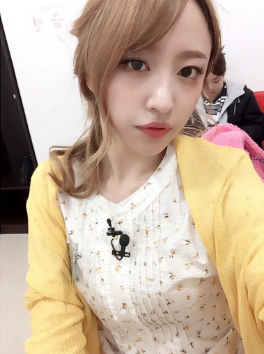 
	EXID �ϴ�, �󱼿� �˺��� �� �ڱ� ������������ ��?
