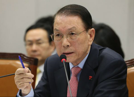  	김기춘 전 청와대 비서실장 