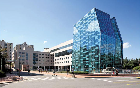 [가천대학교] 최첨단 시설의 가천관·기숙사 신축 … 교육환경 끊임없는 개선