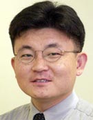 한현우 문화부 차장 사진