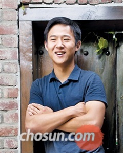 낙방 좌절 딛고, 나만의 에세이로 재도전 성공