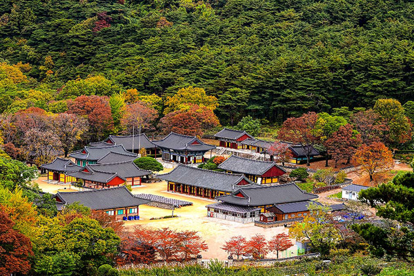 한눈에 들어 온 보경사 전경