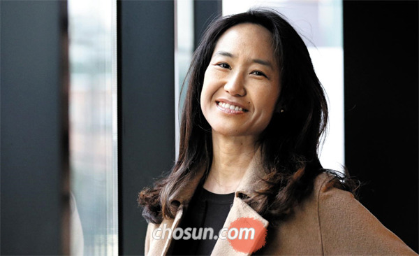 “유성이 아빠랑 살면서 욕도 늘었어요. 그 사람이랑 결혼 안 했으면 평생 ‘범생이’로 살았을 텐데…. 하느님이 많은 경험하라고 저한테 유성이 아빠를 보낸 거 같아요.” 농담 같은 말이 강주은에겐 진심이다.