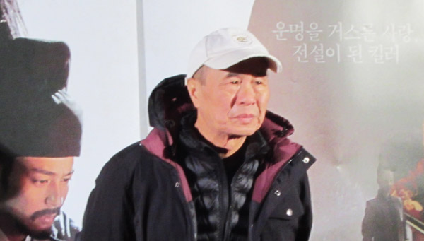 영화‘비정성시’로 기억되는 허우샤오셴 감독은 27일“근대 이전의 중국을 카메라에 담은 것은‘자객 섭은낭’이 처음”이라며“여느 무협 영화와는 다른 작품을 만들고 싶었다”고 했다.