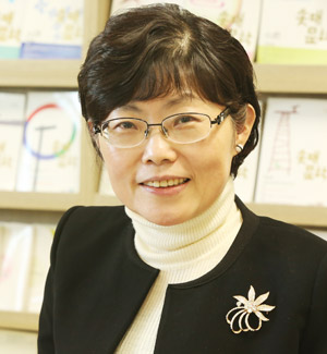 방귀희씨는“이제 문학을 넘어 무용·음악·미술 등 전방위적 차원에서 장애인 예술 발전과 문화복지를 위해 잡지를 만들 것”이라고 말했다.