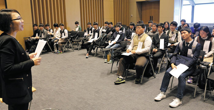 현 고 2 SKY 합격, 면접이 당락 가를 듯… 종합사고력 키워야