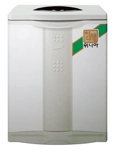대유위니아가 개발한 최초의 ‘딤채’ 브랜드 김치 냉장고 /대유위니아 제공