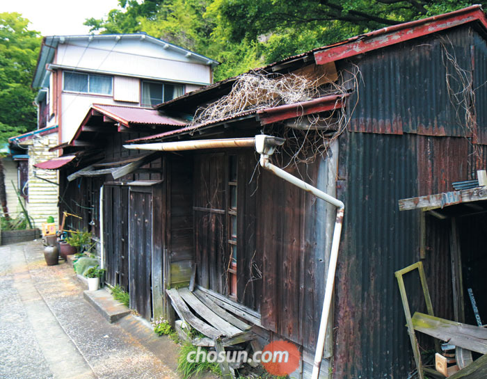 6일 찾아간 일본 요코스카시 산동네의 빈집.