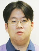 정지섭 국제부 기자 사진