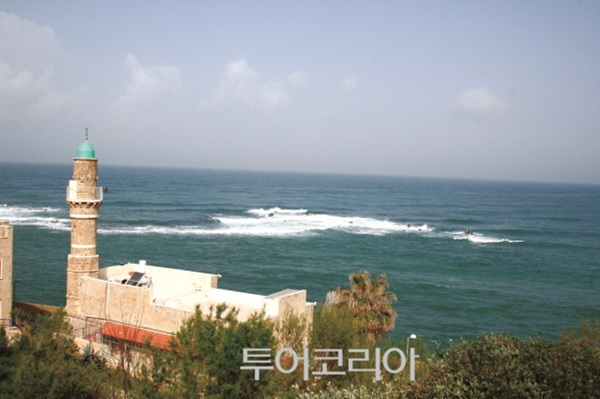 항구도시 욥바의 바닷가 풍경이 아름답다