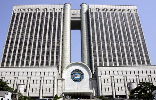 피해자과실 없는 교통사고로 인한 사망 시 보험사 기준 보다 법원의 계산법으로 책정된 보상금 규모가 더 크다./조선일보DB