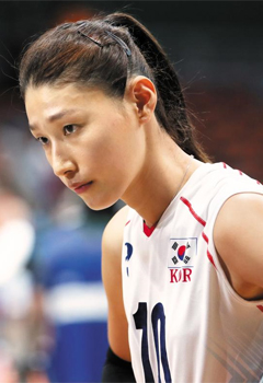 네덜란드전에서 패하며 준결승행이 좌절된 직후 김연경의 굳은 표정. 그는 나중에 라커룸에 가서 펑펑 울었다고 한다.