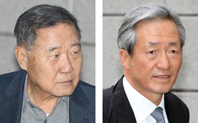 20일 열린 고 정주영 현대그룹 명예회장 16주기 제사에 참석한 정상영(왼쪽 사진) KCC 명예회장과 정몽준(오른쪽) 아산재단 이사장.