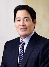 [이코노미조선] 기가 막히는 정용진의 '촉'…피코크·노브랜드 덕에 이마트만 성장
