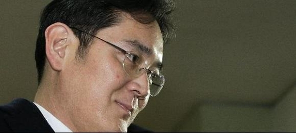  이재용 삼성전자 부회장이 올해 2월 특검 조사를 받기 위해 소환되고 있다./조선일보 DB