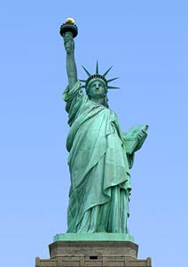 뉴욕의 상징인 푸른빛 '자유의 여신상', 근데 원래는 갈색이었다고? - 조선닷컴 - 국제 > 해외토픽