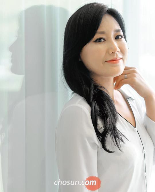 뮤지컬‘레베카’에서 댄버스 부인 역으로 호평을 받고 있는 배우 신영숙.