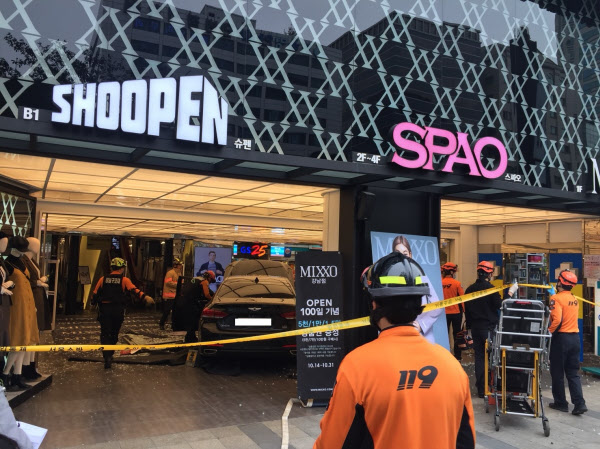 서울 강남구 강남대로 432 점프밀라노 매장 1층 SPAO 매장. /독자제공