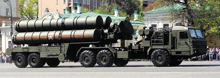 중국이 최근 러시아로부터 넘겨받은 최신 방공(防空) 미사일‘S-400 트리움프(승리)’. 