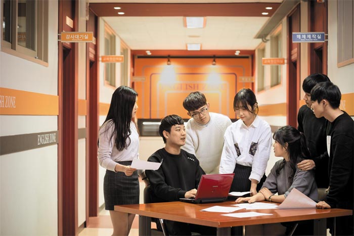 1대1 책임지도·현장 수업 통해 지난해 '최상위권 취업률' 달성