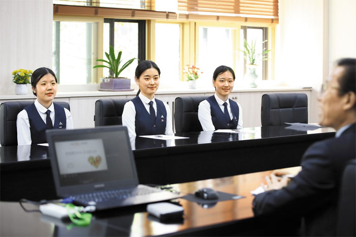 산업체 맞춤형 교육으로 해마다 취업률 승승장구