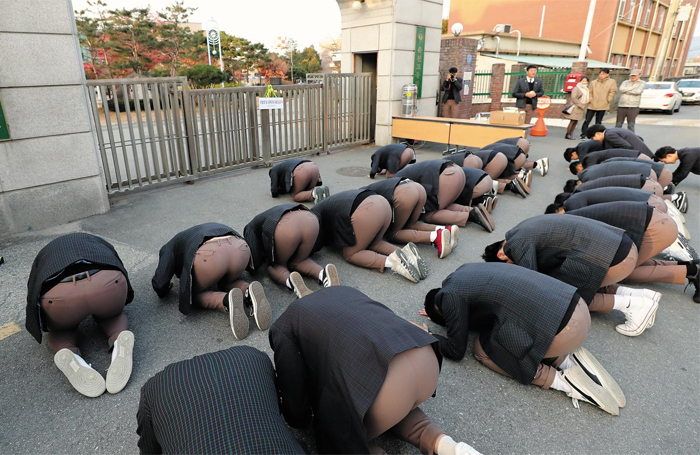 올해도 하향지원 늘어 중위권 합격선 오를 듯