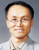 황선주 교육비평가