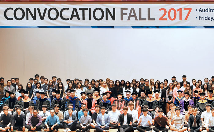 뉴욕주립대 2개 대학 운영…첫 졸업생 전원 취업 성공