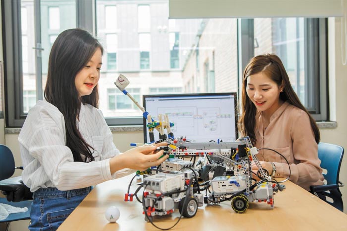 탄탄한 현장 실무, 최고 취업률 밑거름