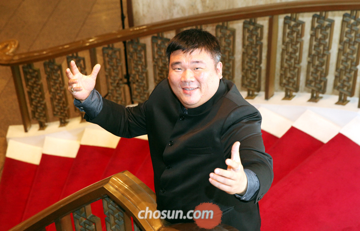박지응은 “고루할 만큼 깍듯이 지킨 한국식 예의범절도 성공 비결”이라고 했다. “이탈리아어 존댓말을 꼬박꼬박 쓰고, 두 손 모아 인사하니 ‘루디는 예의 바른 청년’이라며 좋아하더군요.”